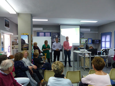 El Director de la Unidad de Gestión Clínica de la Zubia (UGC), ha colaborado en la IV Jornada de Salud “Mente sano, cuerpo sano”, organizada por el Ayuntamiento de la localidad de Monachil