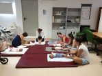 La UNIDAD ASISTENCIAL de Churriana de la Vega realiza talleres de masaje infantil.
