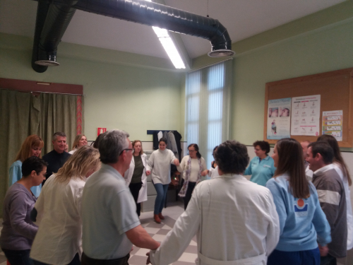 I ENCUENTRO DE BIODANZA PARA PROFESIONALES DE LA SALUD:   " CUIDO Y ME CUIDO"