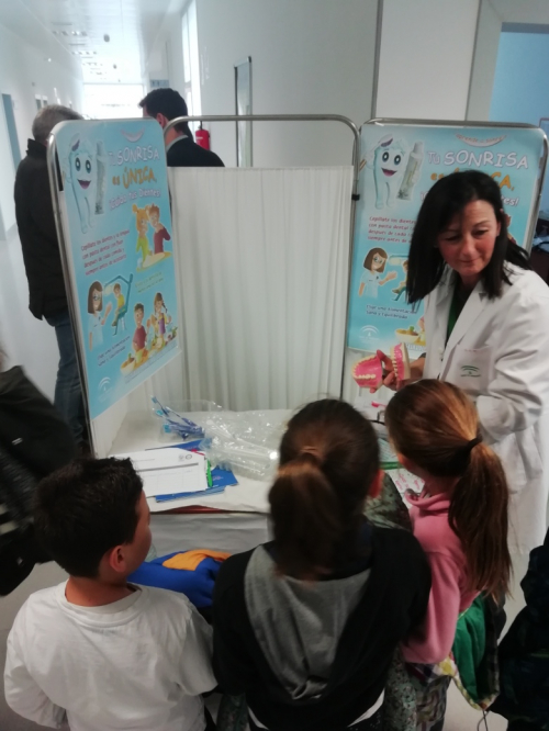 Centenares de personas participan en las II Jornadas de Salud organizadas en los centros que conforman la Unidad Asistencial de La Caleta