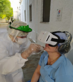 Enfermeras del Servicio de Urgencias del Distrito Granada Metropolitano aplican nuevas tecnologías para la realización de test diagnósticos de Covid-19