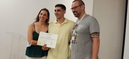 Pablo Colino, residente de Enfermería Familiar y Comunitaria, hace historia en Granada